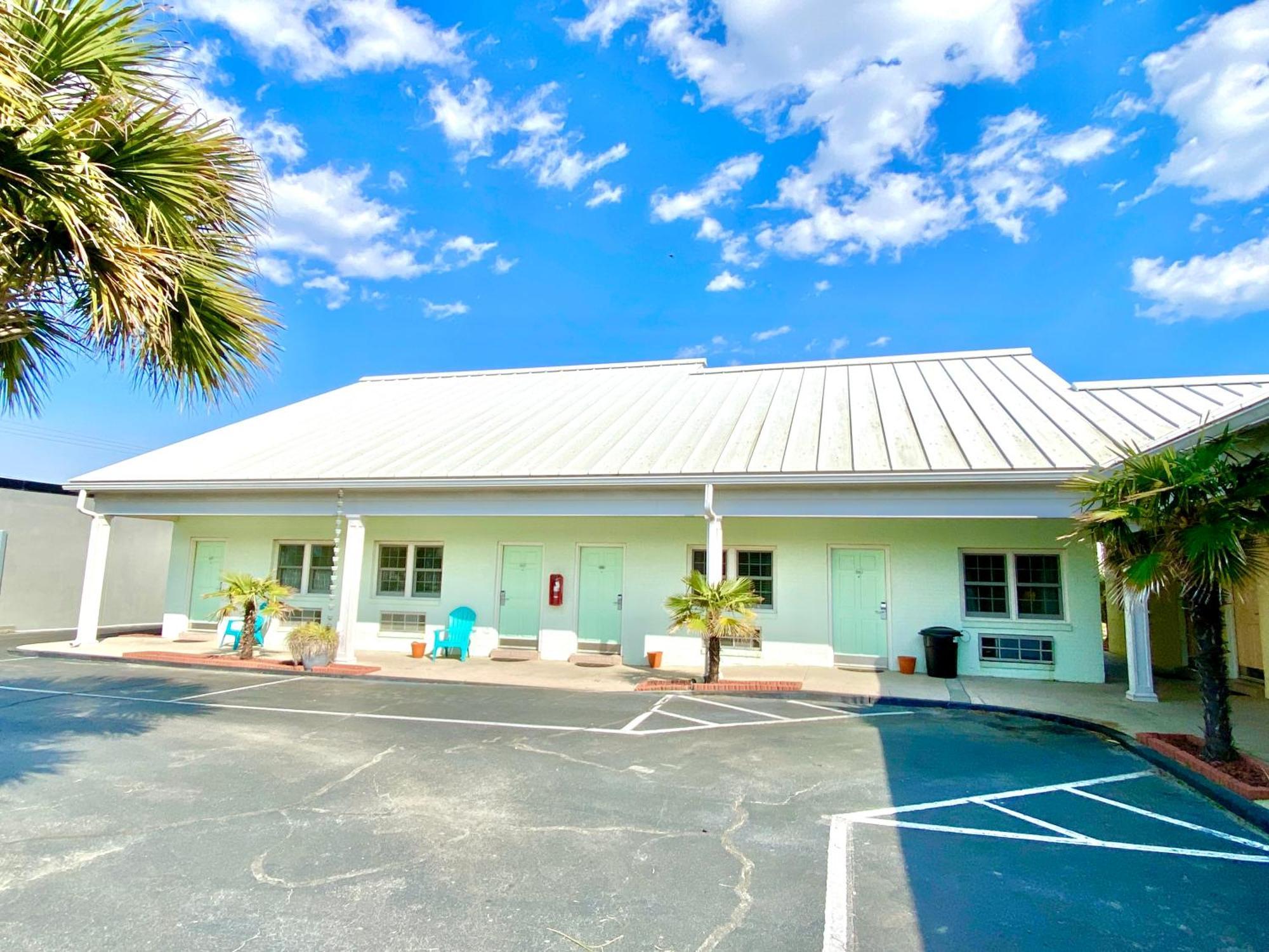 Island Inn Of Atlantic Beach Esterno foto